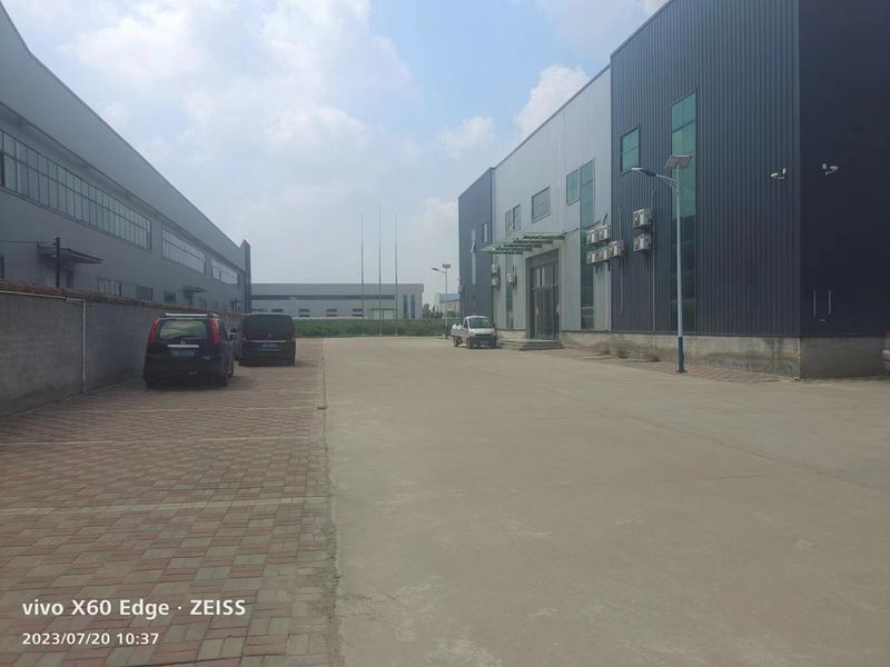 Guangzong County Hengwei Bicycle Co., Ltd. manufacturer production line